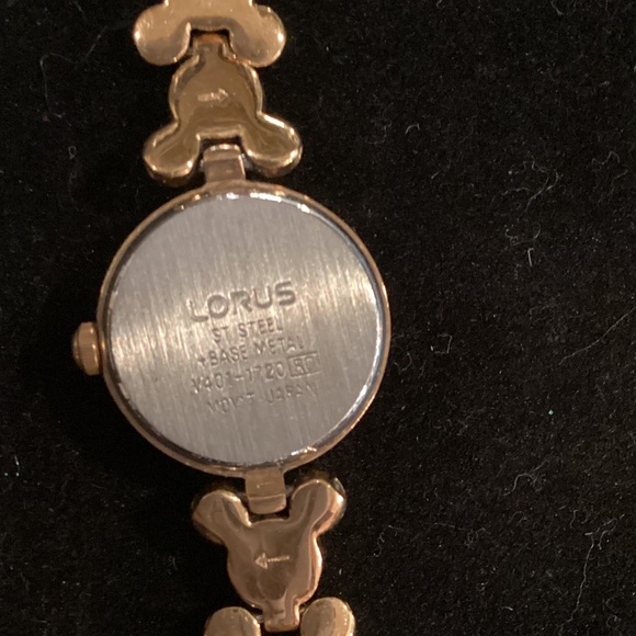 Disney Gold Mickey Mouse Watch - Picture 4 of 4